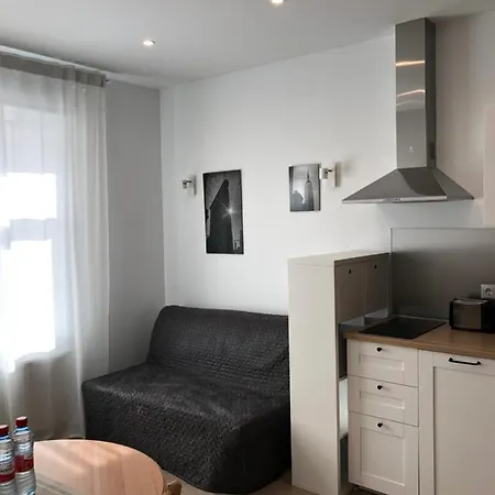 Pernavas Park & Bed Apartment Riga Extérieur photo